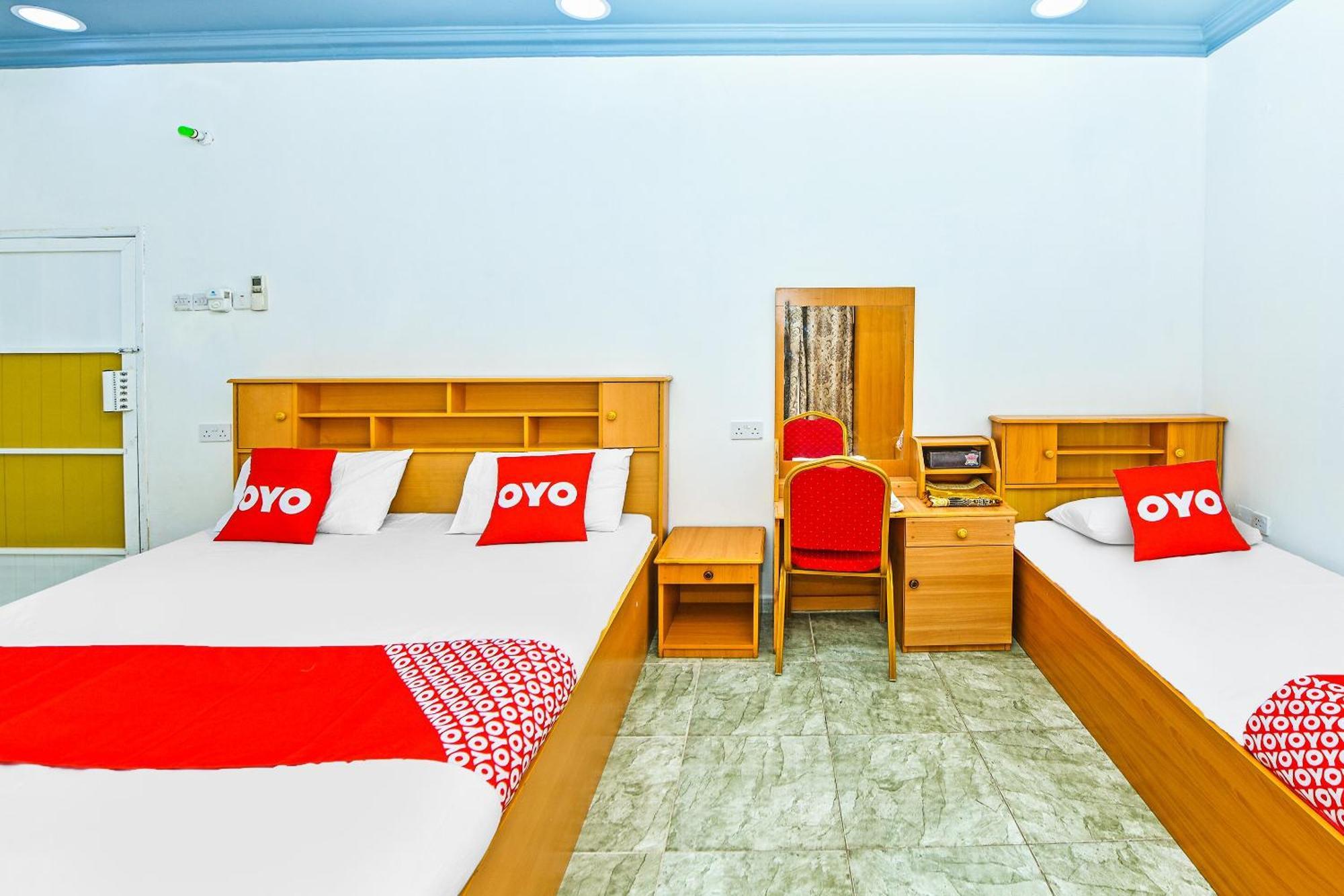 Oyo 138 Gulf Sand Motel Barka Exteriör bild